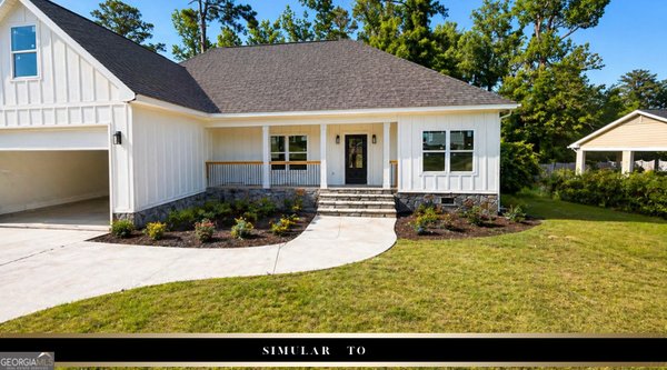 2927 Thornwood Drive, Macon