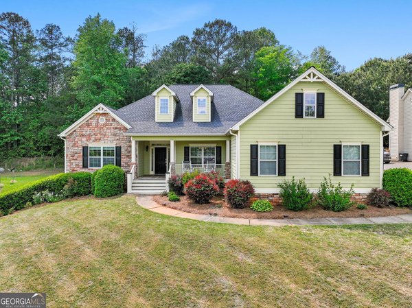 406 Long Shore Way, Newnan