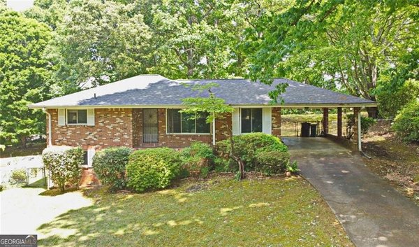 5475 Burgess Drive, Mableton