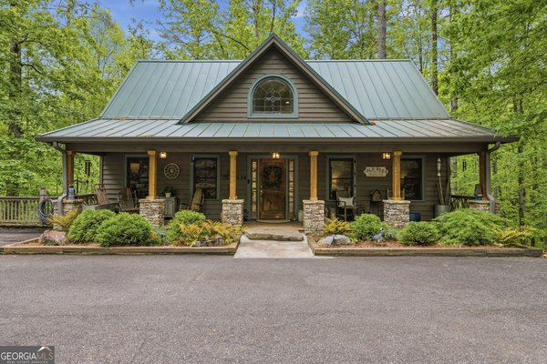 634 Little Hawk Road, Sautee Nacoochee