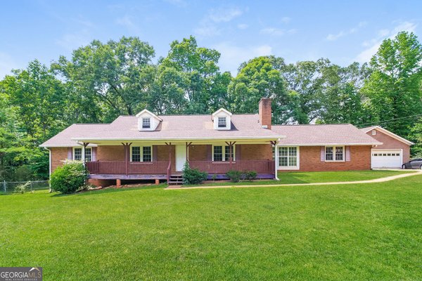 263 Austin Road, Stockbridge