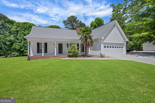 802 Cambridge Creek Drive Conyers