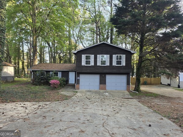 5382 Rockbridge Road, Stone Mountain