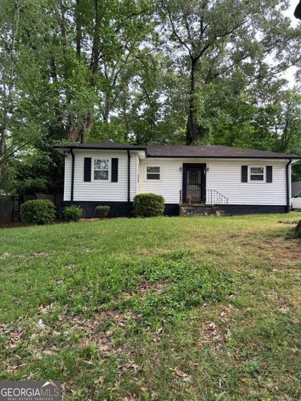 1667 Glencove Avenue Atlanta