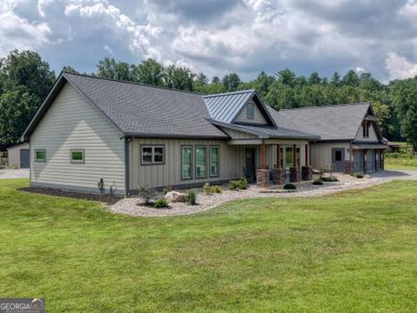 186 Rice Landing Court Hayesville