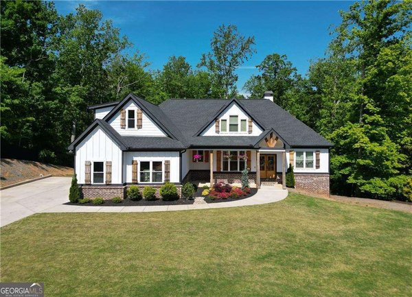313 Evie Lane, Canton