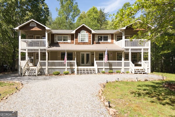 721 Whispering Pines Road, Blairsville