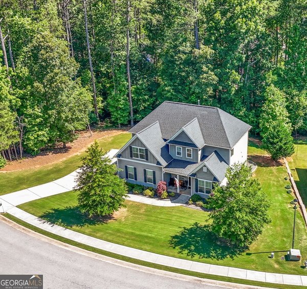 130 Edgewater Trail Fayetteville