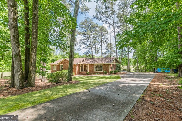 5817 Little Mountain Drive Ellenwood