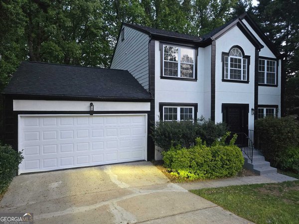 180 Preston Oaks Drive, Alpharetta