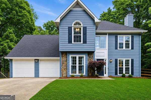 6043 Jonathan Trace, Canton
