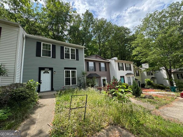 1084 Huntington Trace, Smyrna