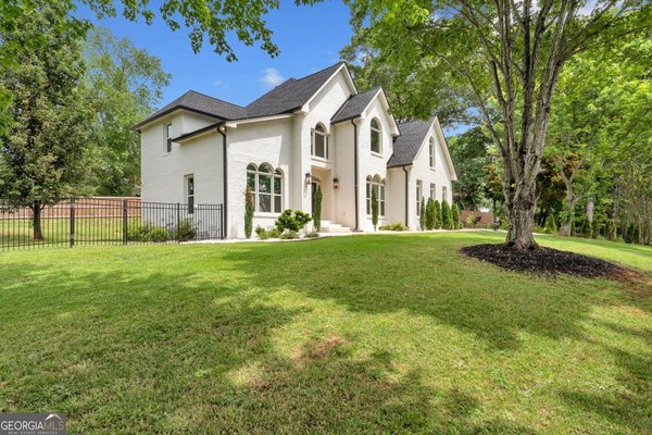 4221 Willow Oak Drive Gainesville