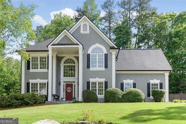 1020 Knoll Terrace Roswell