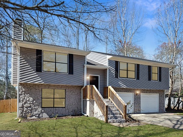 8443 Park Ridge Lane Riverdale