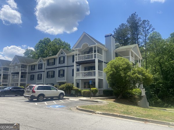 3521 Shepherds Path Decatur