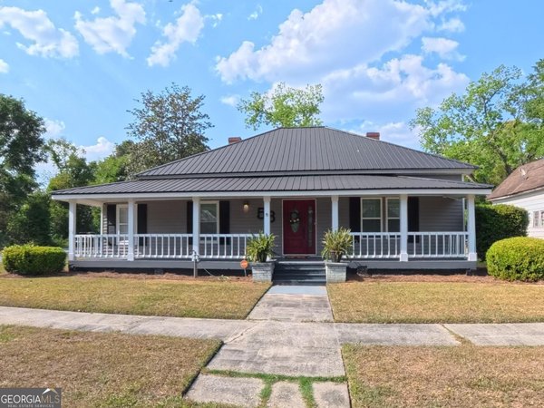 58 Cheatham Street Wadley