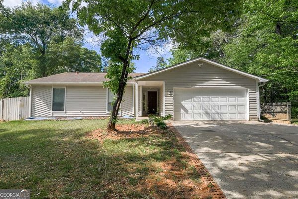 1195 Indian Way, Lilburn