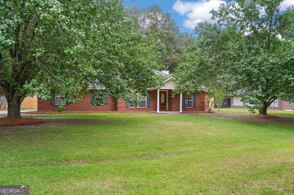 240 Pine View Drive, Bloomingdale