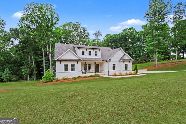 727 Old Collins Road, Hoschton