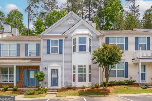 960 Prestwyck Court, Alpharetta