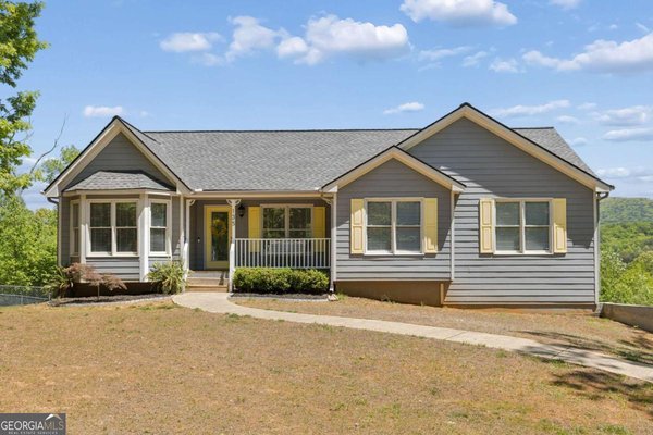 135 Chimney Way, Fairmount