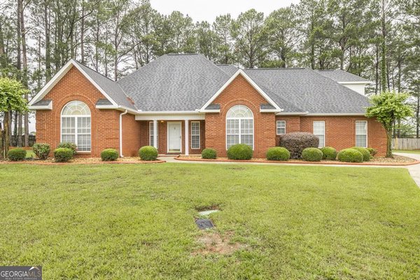 102 Ashton Court Warner Robins