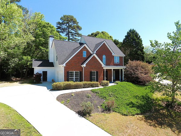 1544 Sky Valley Court, Dacula