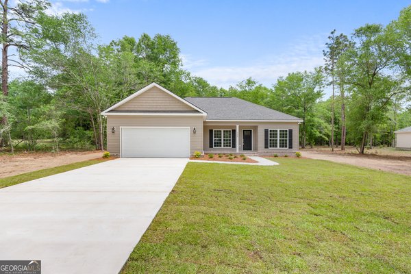 549 Oakwood Drive, Statesboro