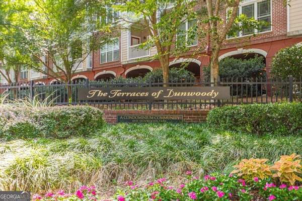 4333 Dunwoody Park Atlanta