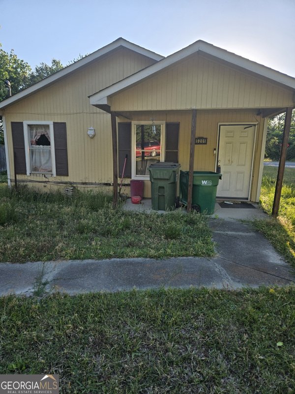 5201 Albert Drive Forest Park