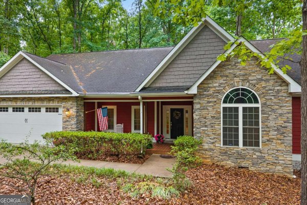 45 Highland Shoals Court, Hartwell