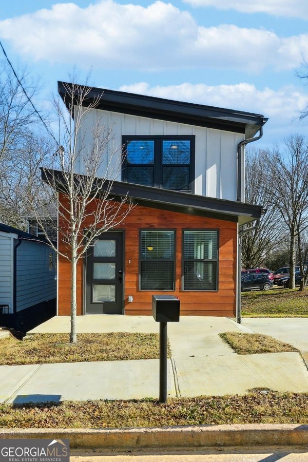1058 West Avenue, Atlanta