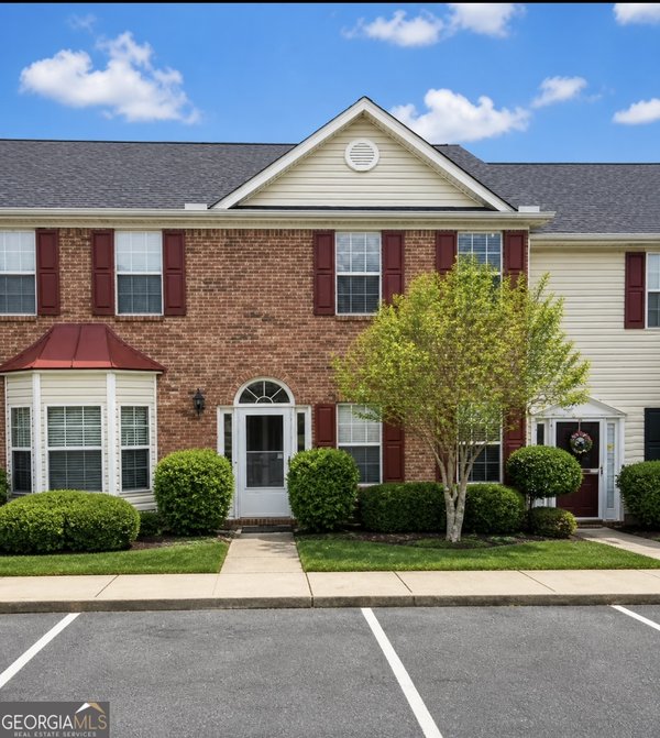 4210 Oakwood Road Oakwood