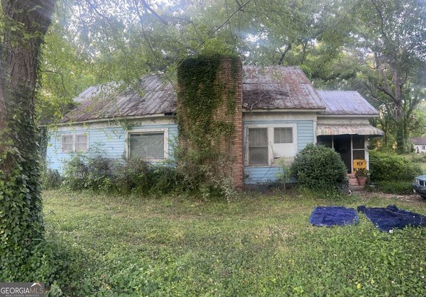 5884 Rockbridge Road, stone mountain