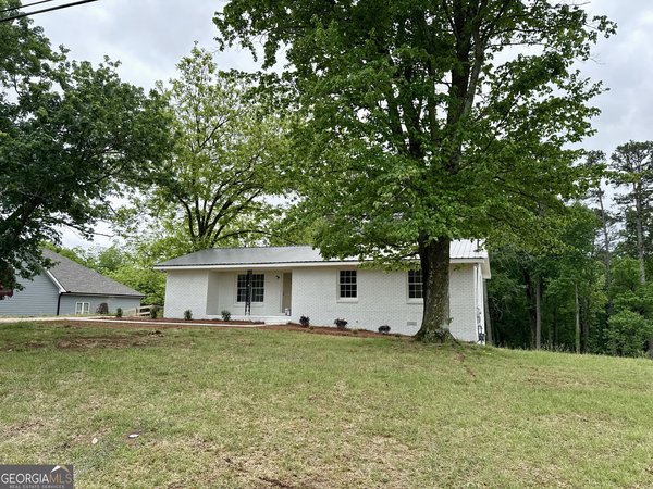 329 Church Street, Pendergrass