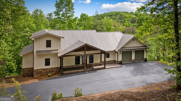 60 Weeks Lane, Ellijay