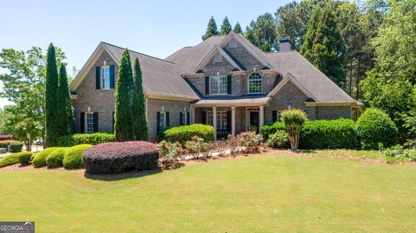 2401 Floral Valley Drive, Dacula