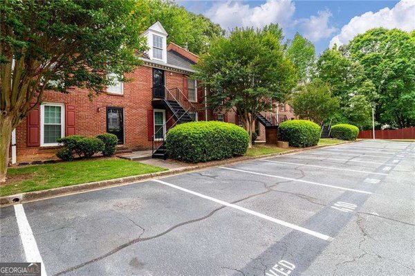 1166 Booth Road Marietta