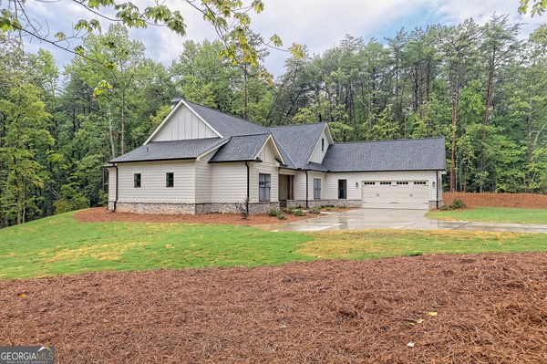 316 Glazenwood Drive Clarkesville