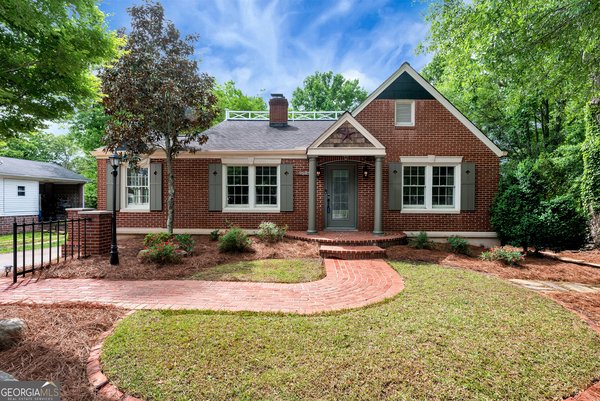 952 Wayside Street, Cornelia