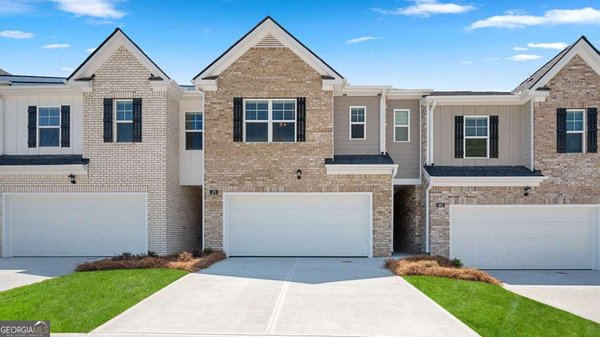 510 Silver Moon Drive, Loganville