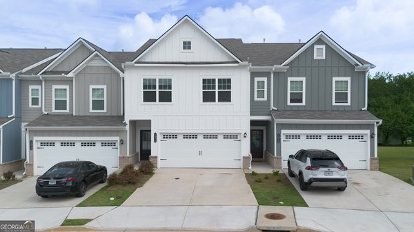 1074 Chastain Drive, Sugar Hill
