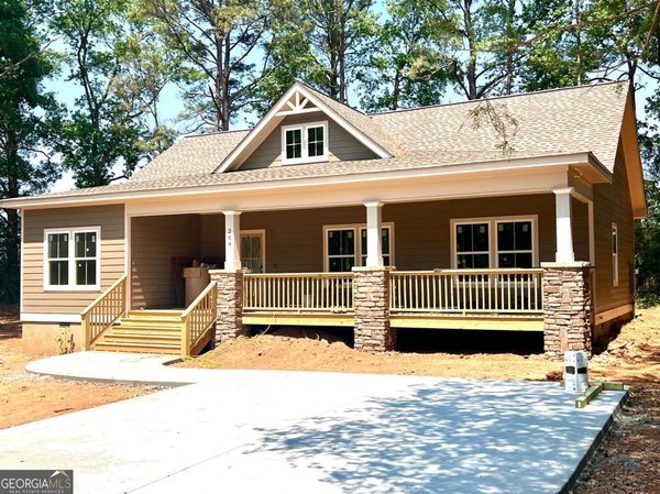 364 Live Oak Lane, Comer