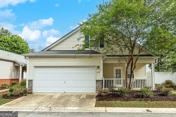 533 Oaks Drive, Woodstock
