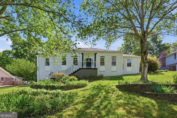 663 Foxcroft Circle, Marietta