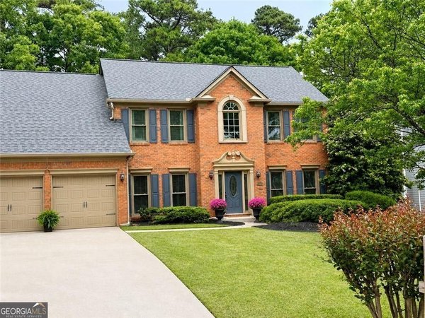 Picture of Neighborhood PLANTATION AT BROOKWOOD in Cumming, GA