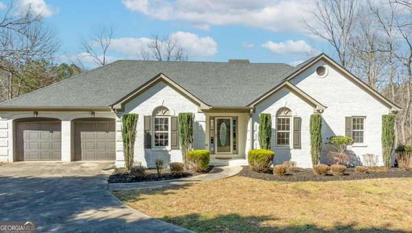 8160 Stone Hill Road, Cumming
