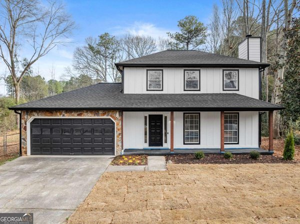604 Fox Run, Winder