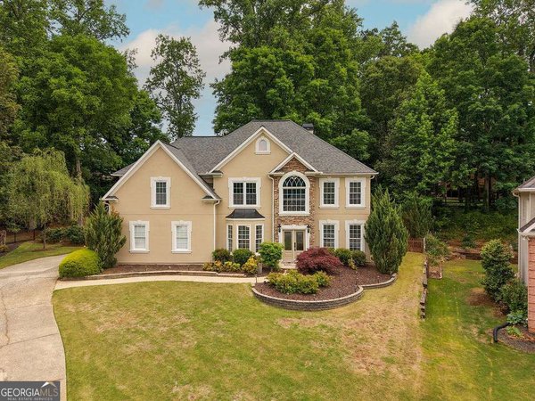 380 Tall Timbers Drive Roswell